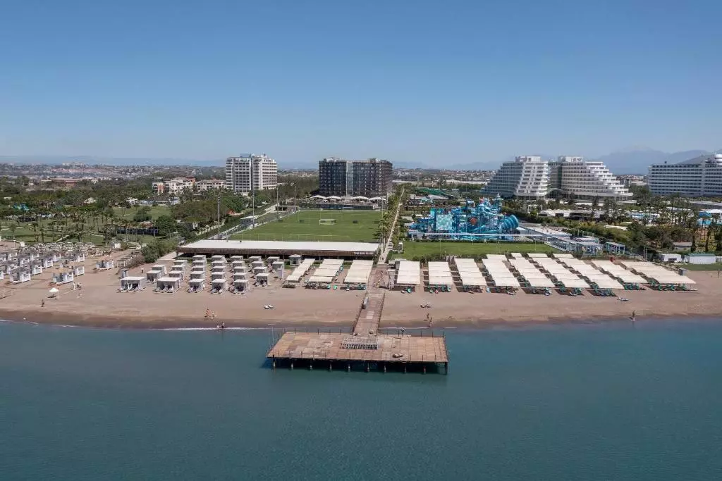 هتل نیروانا کازموپالیتن آنتالیا